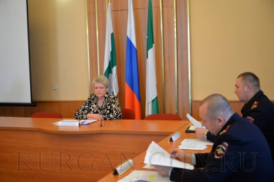 ���� �������� �������� �� ����� ������ � �������� � ��������������� �������