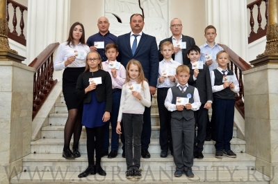 ����� ������� ������ �������: ���������� ������ ������� ���λ � ��������� ������ ��� ����������