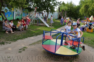 � ������� ������ ���������� �������� 55-����� ���� � ��������