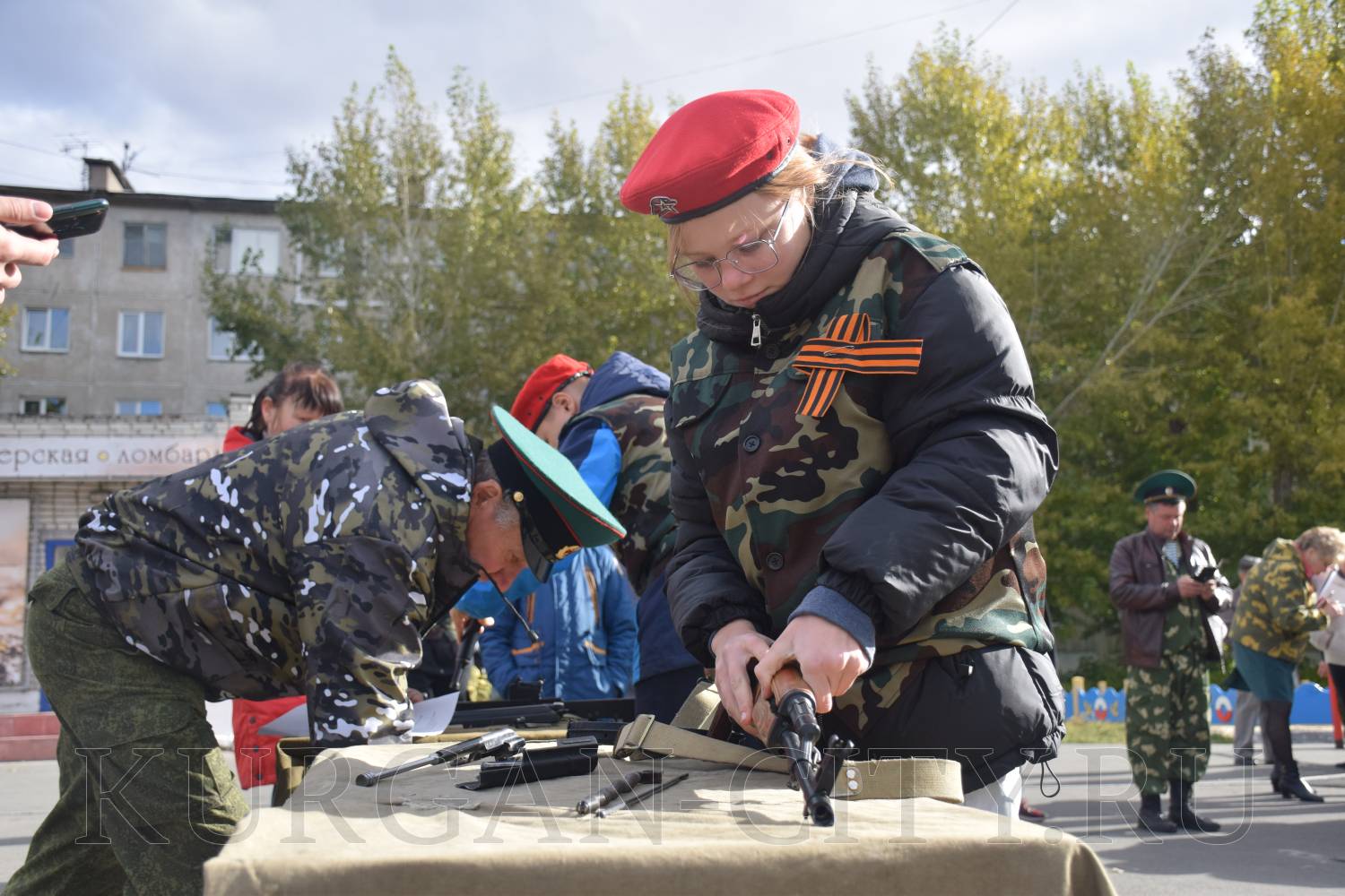 вск десантник мирный. воспитание молодежи в армии. рогожкин центр мичуринск. впк десантник елыкаево. патриотизм молодежи.