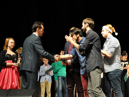 ����� ����� ������