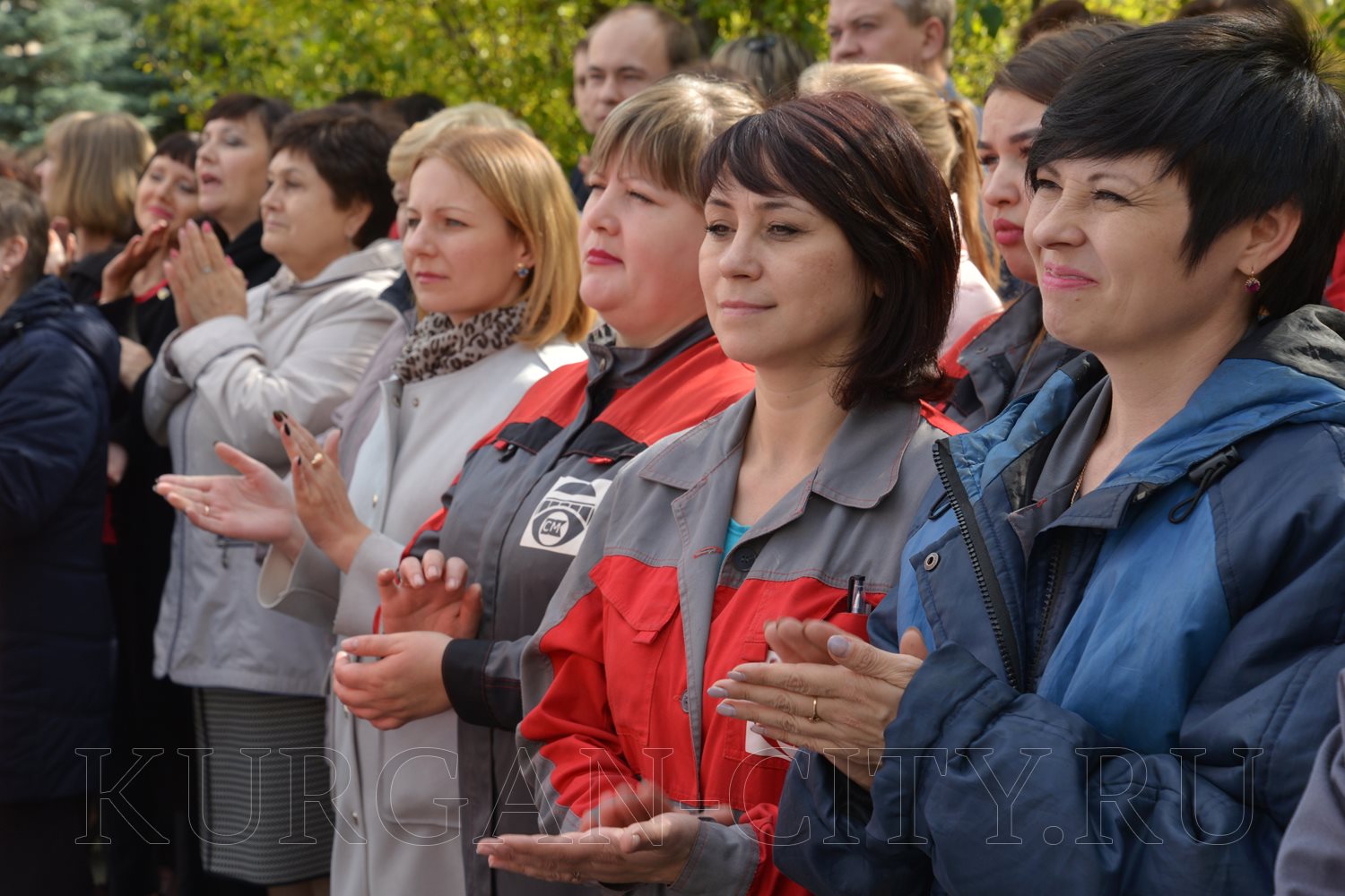 Ао золото северного урала краснотурьинск. Капчиц филипп сергеевич мегамейд. Работники зао. Сергей матюшев череповец русский бисквит. Зао экран великий новгород.