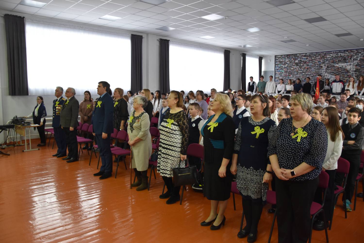 у славы было 50 р