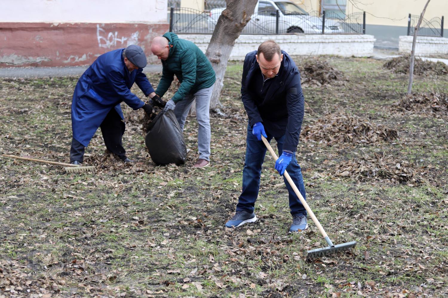 в субботнике примет участие