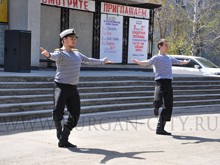 �� ������