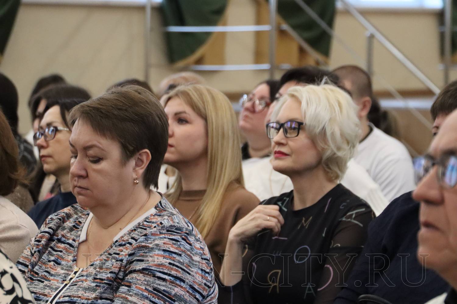 Мастер-класс с родителями в детском саду. Совместная деятельность педагога, родителей и ребенка. Мастер класс для воспитателей на конкурс воспитатель. Мастер классы для детей с овз. Мастер класс педагогов семья.