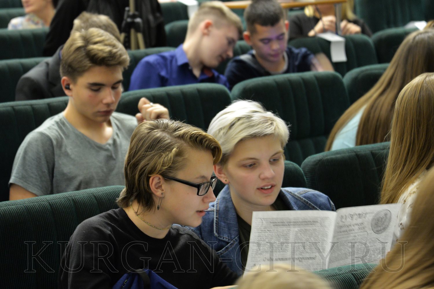 Вакансии ученики курган. Бибн олимпиада 2021 2022 маслов михаил сергеевич. Фон рдш. Вакансии ученики курган. Вакансии ученики курган.